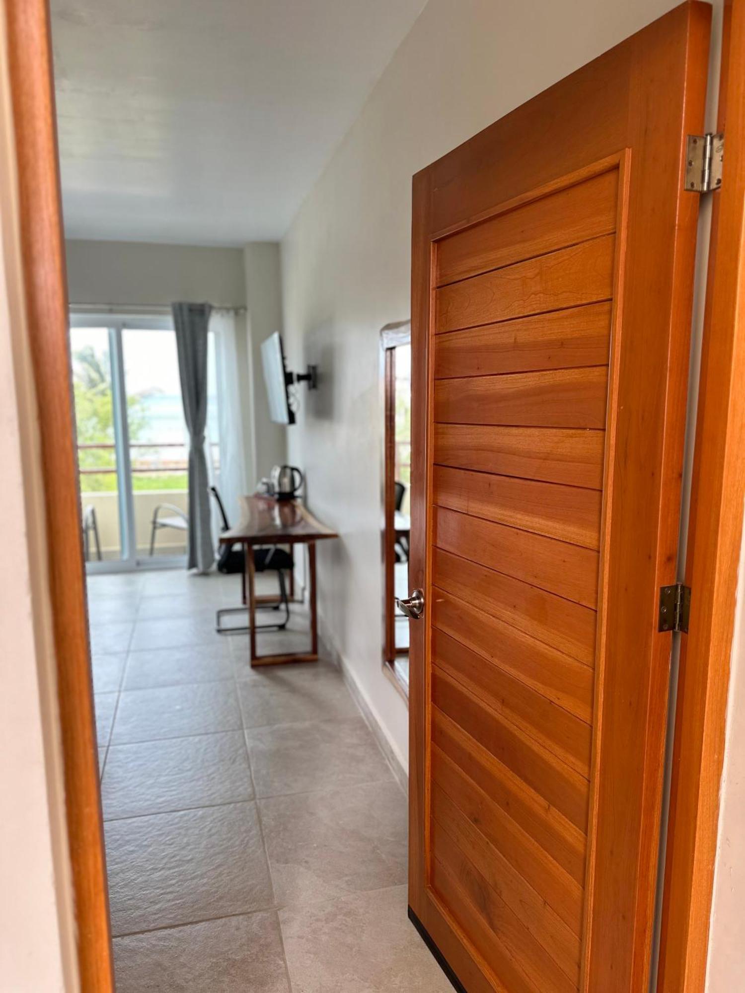 Oneiro Suites With Sea View Mahahual Buitenkant foto